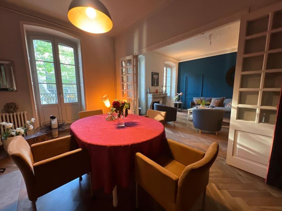 Coeur De Ville, Garage Prive Et Gratuit Avec Terrasse ! Cahors Exterior photo